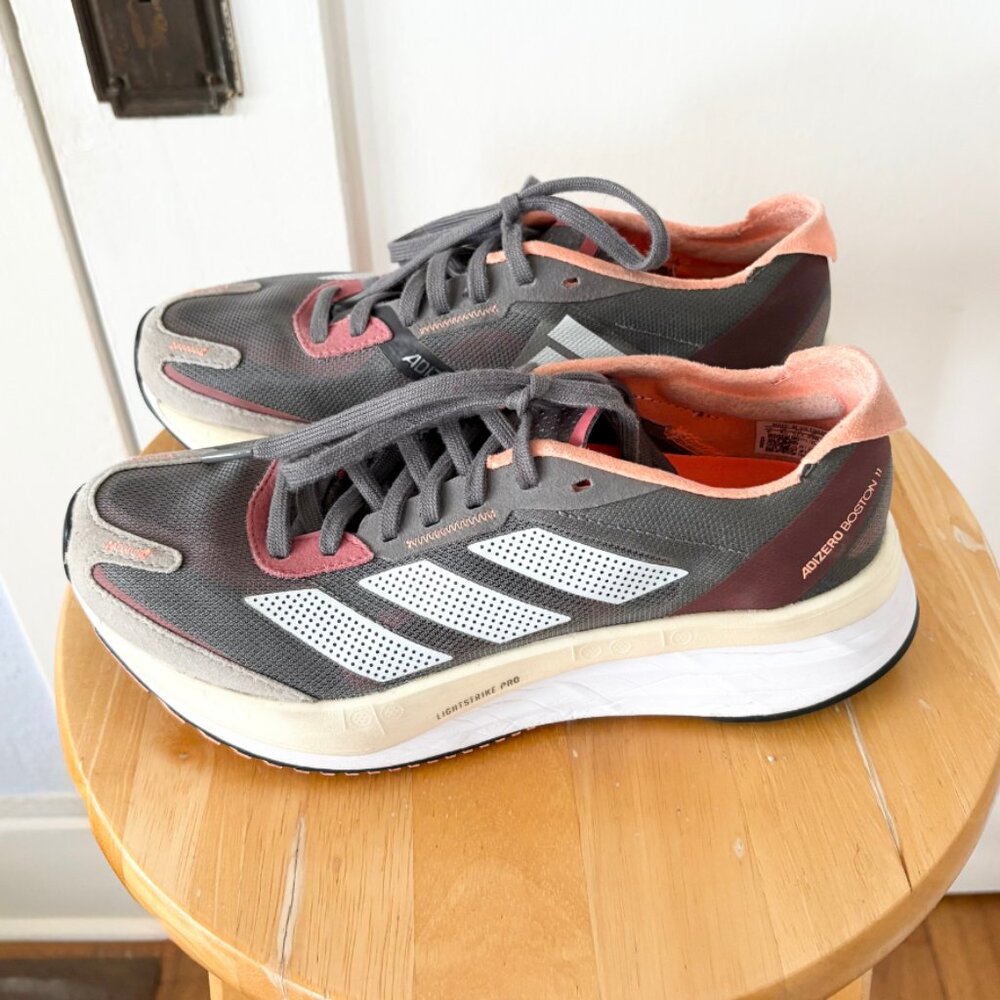 Adidas Adizero Boston 11 Gray Beam Orange size 6 women's